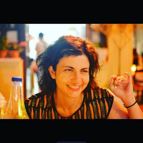 Meet your Posher, Eileen - Picture 2 of 4